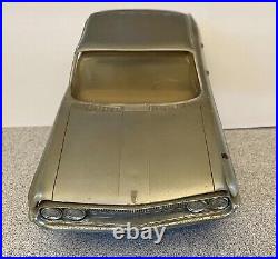 1961 Oldsmobile Super 88 4 Door 125 Scale Dealer Promo Car No Box