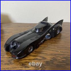 Batmobile Batman Hot Wheels 1/18 scale glossy version