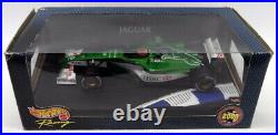 Hot Wheels 1/18 Scale Model Car 26699 Jaguar R1 Eddie Irvine