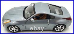 Hot Wheels 1/18 Scale diecast 29323T Nissan 350Z Silver/Grey