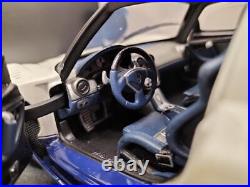 Hot Wheels Elite Maserati Mc12 Pearl White/Blue 1/18 Scale