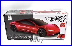 Hot Wheels RC Tesla Roadster, Speeds up to 13 mph 110 Scale