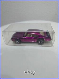 Mattel Hot Wheels 1/64 Scale Redline 1970 Olds 442 Mini Car Rare From Japan
