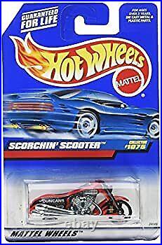 Mattel Hot Wheels 1999 64 Scale Red Scorchin Scooter Die Cast Motorcycle